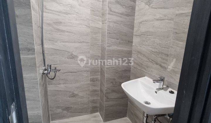 kamar mandi dijual apartemen siap huni kondisi