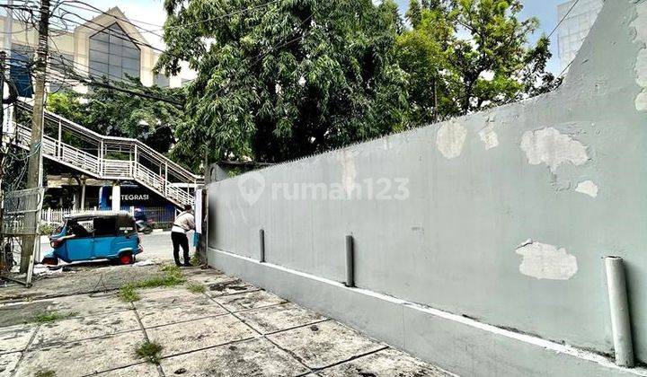 Ruko 2 Lantai, Kondisi Bagus, Depan Halte Busway Mampang, Jakarta Selatan 2