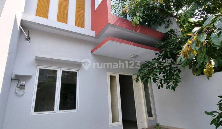 Rumah Siap Huni, 3 Lantai, Konsdisi Bagus, Sunter Agung, Jakarta Utara 1