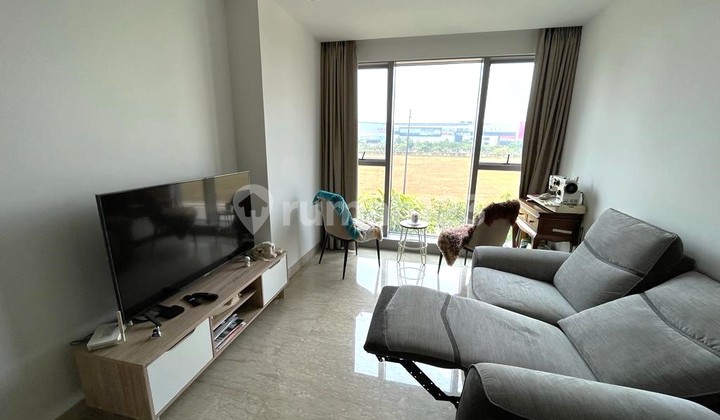 ruang keluarga disewakan apartemen siap huni, kondisi