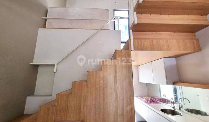 dapur dijual rumah 2 lantai kondisi