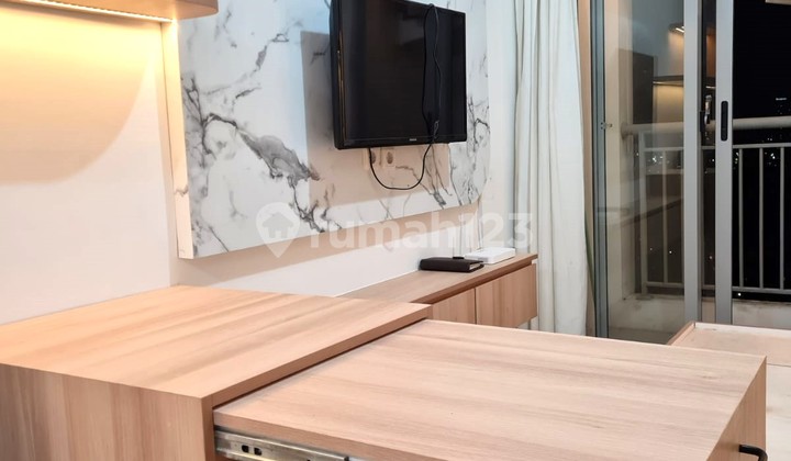 For Rent Studio Type Semi Gross Apartment at M Town 2