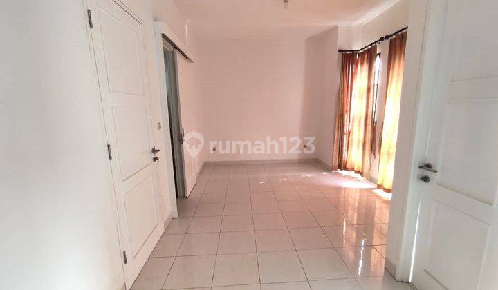 Dijual Rumah 2 Lantai Siap Huni Di Flourite Timur Area Gading Serpong  2