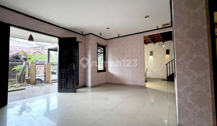 Dijual Rumah 2 Setengah Lantai Di Taman Cipulir Indah, Ciledug  1