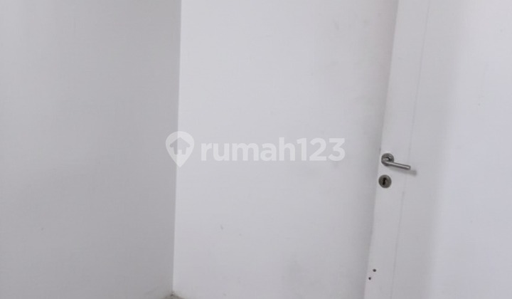 Dijual Rumah 2 Lantai di Amarilo Village Gading Serpong 2