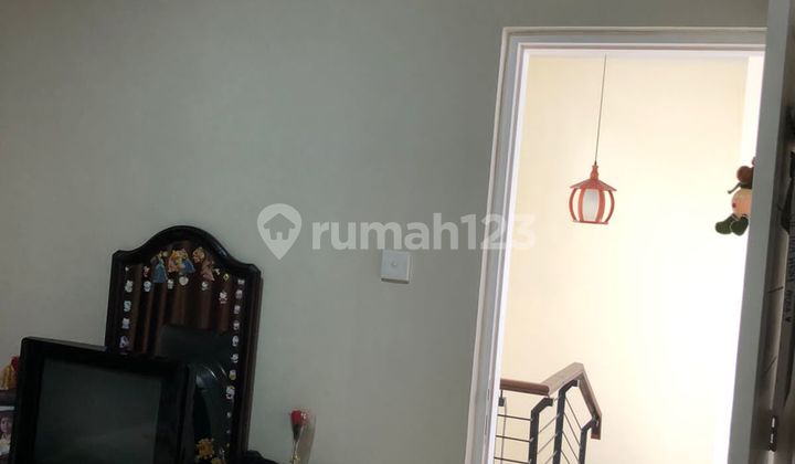 Dijual Rumah SHM Semi Furnish Di Royal Tajur Area Bogor 2