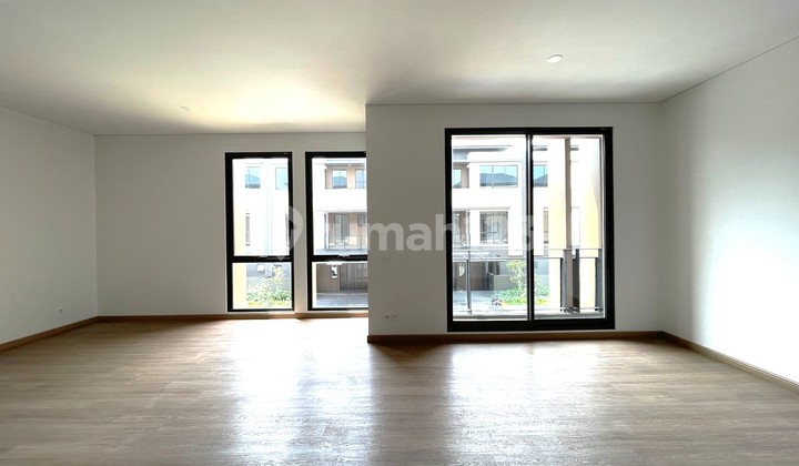 Dijual Dan Disewakan Rumah 3 Lantai Siap Huni Di The Zora Bsd 