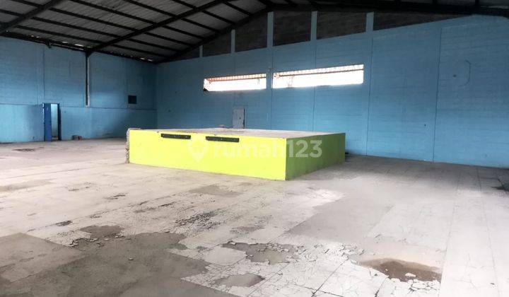 Gudang dan Kantor Strategis di Mainroad Amir Mahmud Cimahi 1
