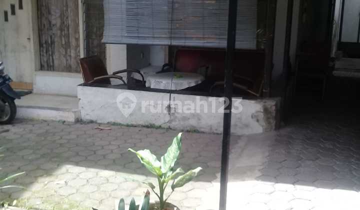 Old House Land Count Suitable for Business etc in Bkr Wing Bandung 2