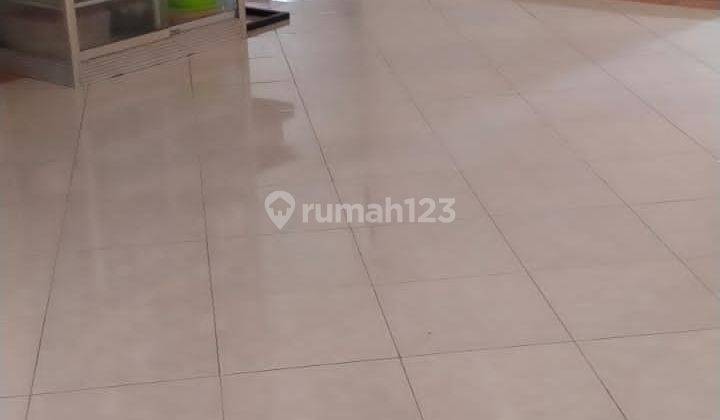 Rumah Ada Kolam Renang di Sayap Cihanjuang Kab Bandung Barat 1