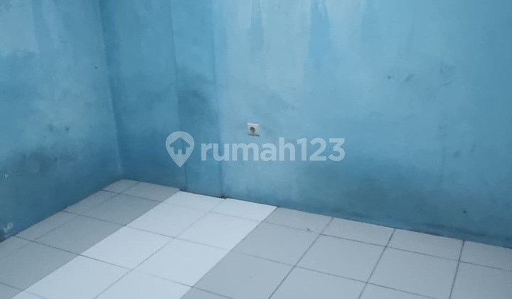 Strategic 3-Story Shop House in Taman Kopo Indah I Complex, Bandung Regency 2