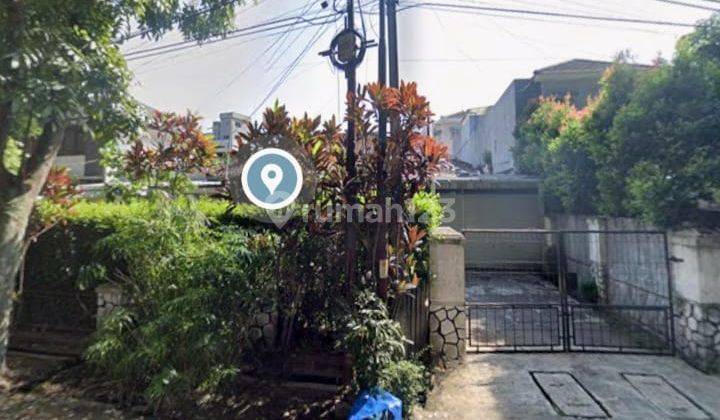 Rumah Tua Strategis Hitung Tanah di Sayap Sukajadi Kota Bandung