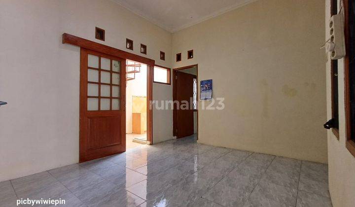 Sewa Rumah Siap Pakai Dalam Komplek di Jl Kecamatan Kota Cimahi 2
