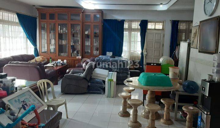 Rumah Hook Strategis Luas Dalam Komplek Di Jl.holis Kota Bandung 2