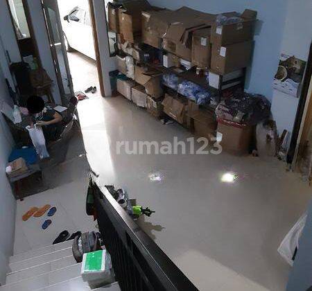 Rumah Luas Strategis Tengah Kota di Sayap Pasirkaliki Bandung 2