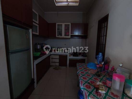 Rumah Bagus Strategis Tengah Kota di Sayap Moh Ramdan Bandung 2