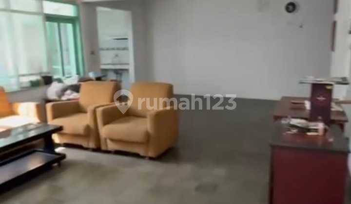 Strategic House, Land Calculation, Rare Wing, Riau City, Bandung.