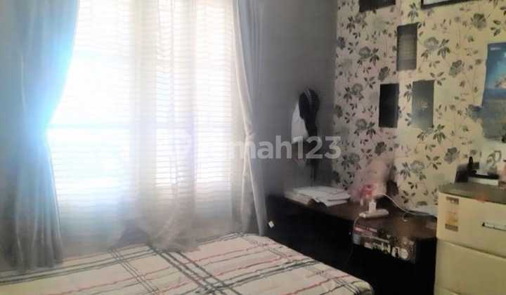 Rumah di Jalan Utama Cluster Jingganagara Kota Baru Parahyangan 2