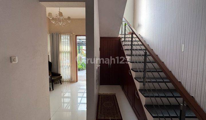 foto lainnya rumah 2 lantai modern minimalis