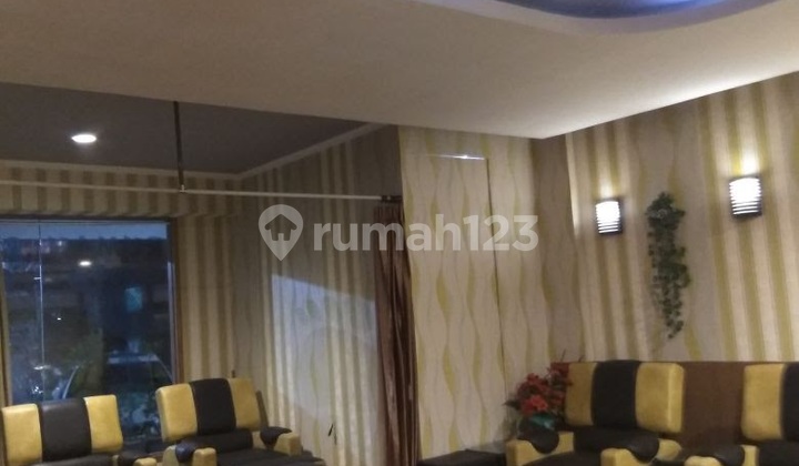 2 Ruko Rendeng 4.5 Floors, Very Rare in Paskal 23 Bandung 2