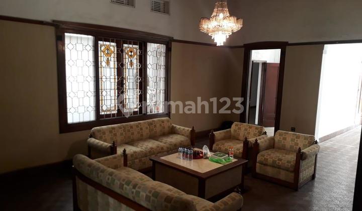 Well-Maintained Single-Story Heritage House C in Dago Wing, Bandung City 1