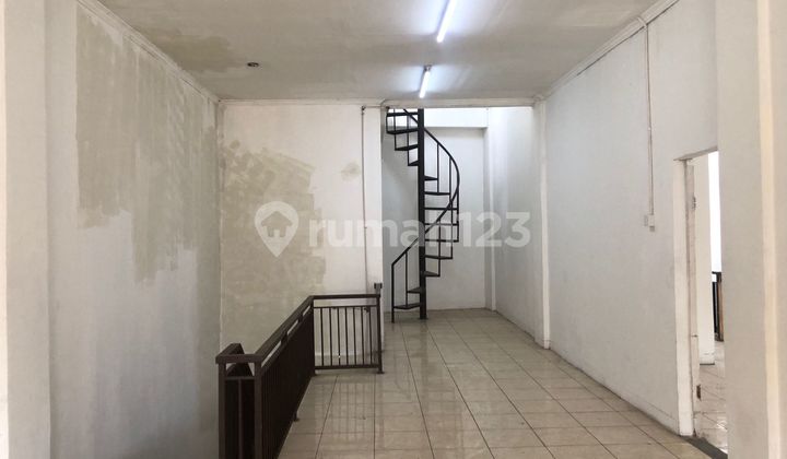 Large 2-Storey Strategic Shop House on Main Road Cipacing, Jatinangor 2