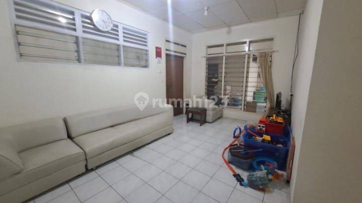 Rumah Terawat Tengah Kota Sayap Jl.jatinegara Barat Jakarta Timur 1