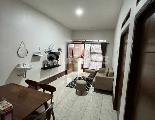 Modern Minimalist House in Cihanjuang Area, West Bandung Regency