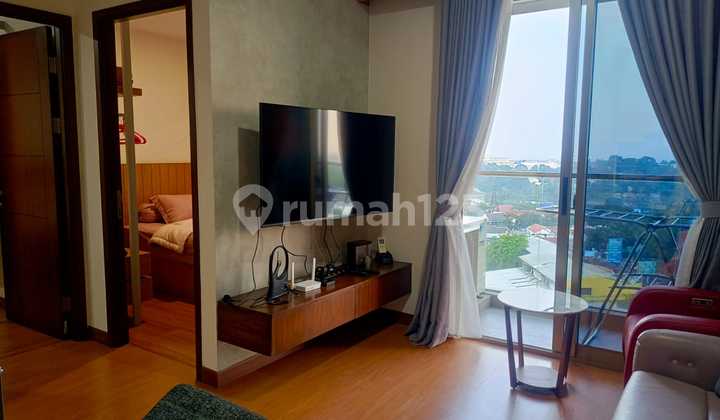 Apartemen Lux Furnished Tengah Kota Hegarmanah Residence Bandung 2