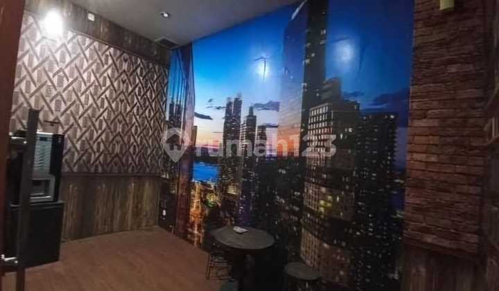 Strategic 3-Story Shop House at Istana Pasteur, Gunung Batu, Bandung 1