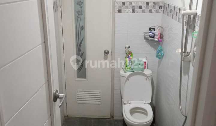 Rumah Luas Siap Pakai di Komplek Gegerkalong Permai Bandung 2