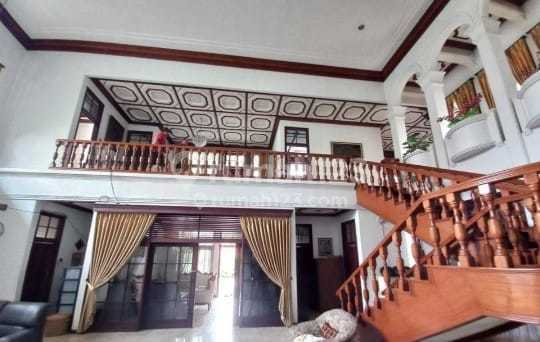 Rumah Strategis Cocok untuk Kantor dll Jl.Sersan Bajuri Bandung 2