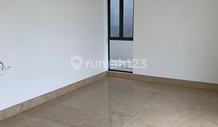 2-Storey Minimalist Modern House in Setraduta Complex Kbb 2