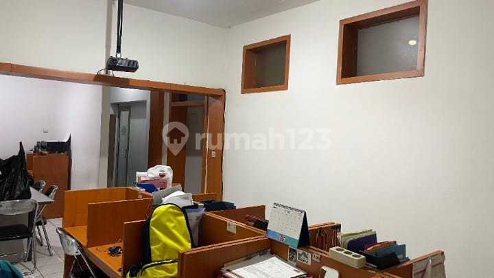 Rumah Strategis Pinggir Jalan Cocok ut Coffeeshop Jl.Bkr.Bandung Rumah Strategis Pinggir Jalan Cocok ut Coffeeshop Jl.Bkr.Bandung