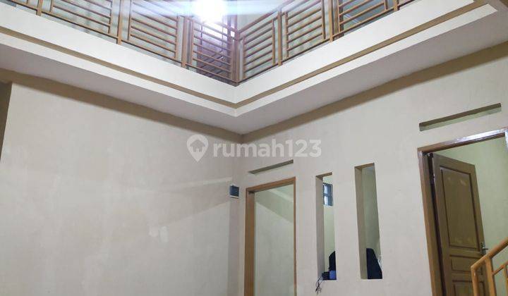 Rumah Sudah Renovasi Akses 1 Mobil di Sayap Citeureup Kota Cimahi 1