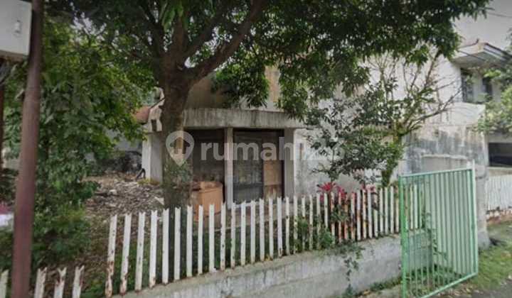 Old House Land Size 50m to Bkr Road in East Ancol Bandung. 2