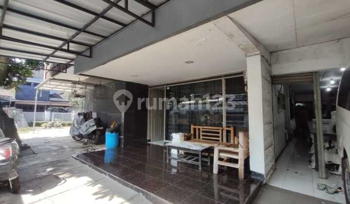 Rumah Hook Blok Depan Jarang Ada di Komplek Sumbersari Bandung