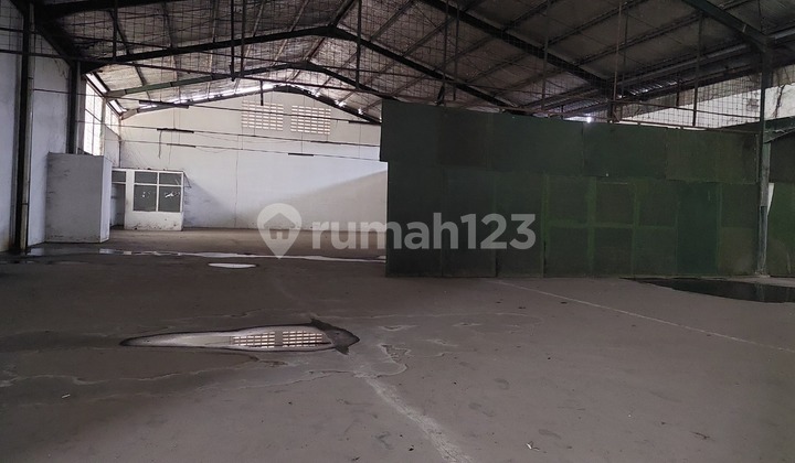 Gudang Strategis Jarang Ada di Soekarno Hatta Dekat Tol Pasirkoja Gudang Strategis Jarang Ada di Soekarno Hatta Dekat Tol Pasirkoja
