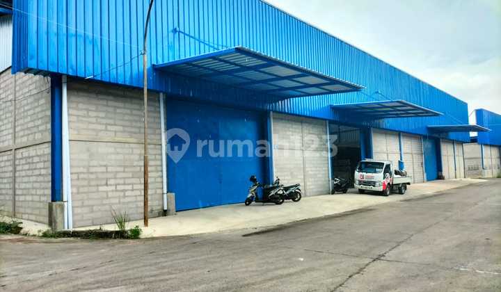 Ready-to-Use Warehouse with Container Access in Kopo Katapang, Bandung