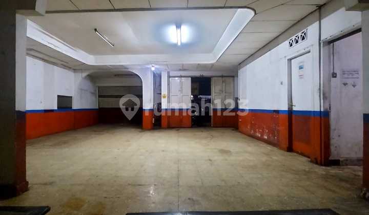 Strategic 1-Story Shop House for Business on Moch Toha Main Road, Bandung 2