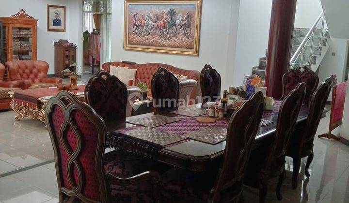 Rumah Bagus Full Furnish di Cigadung Selatan Bandung 2