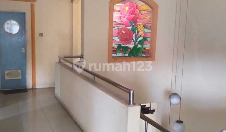 Rumah 2 Lantai Hook Murah di Komplek Taman Mutiara Cibabat Cimahi