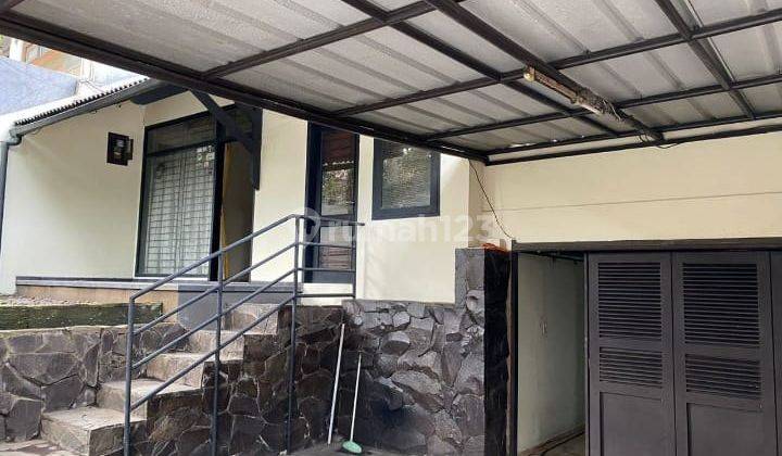 Rumah Pinggir Jalan Strategis di Mainroad Sarijadi Bandung 2