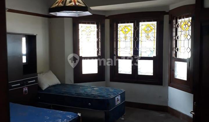 Well-Maintained Single-Story Heritage House C in Dago Wing, Bandung City 2