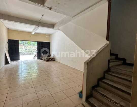 Strategic Shop House Rarely Available in Taman Holis Indah I Complex, Bandung 1