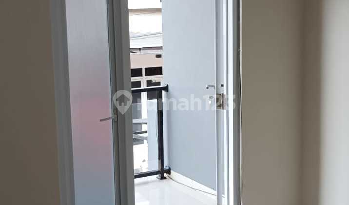 Rumah 2 Lantai Minimalis Modern di Komplek Ssp Salt River Cisarua