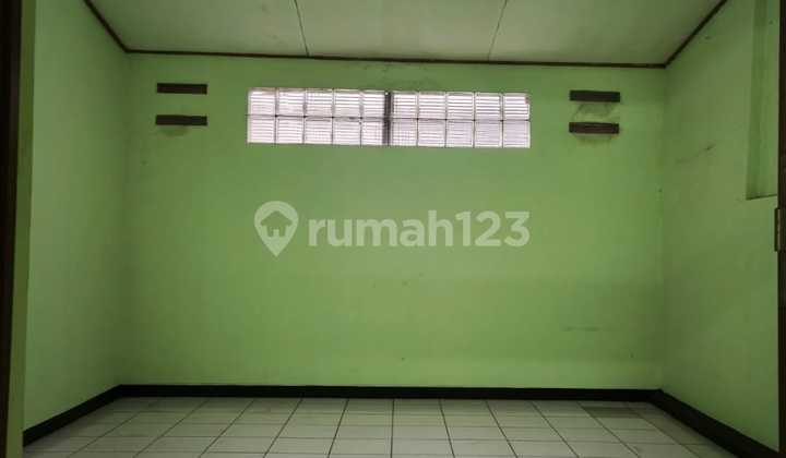 Strategic 2-Storey Shop House, Rare Find, Main Road Wastukencana Bandung 2