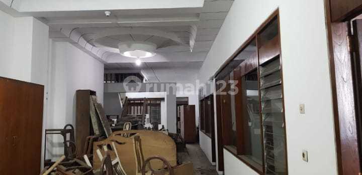 Very Strategic Shop House on Otto Iskandar Dinata Main Road, Bandung 2