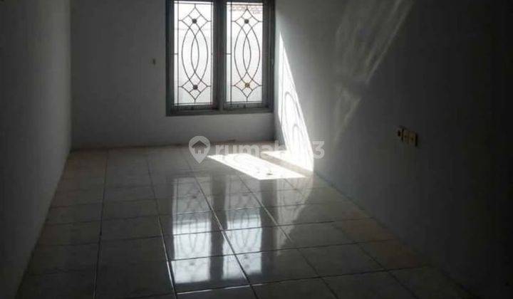 Rumah 2 Lantai Akses Mobil di Sayap Tubagus Ismail Bandung 1
