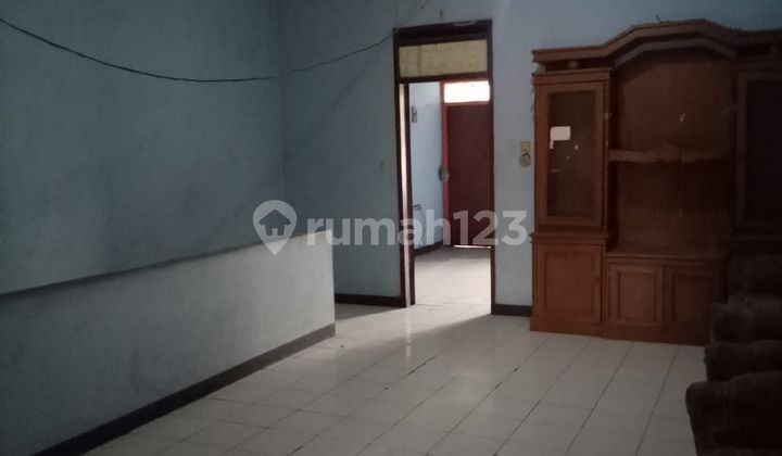 Ruko 2,5 Lantai Strategis di Komplek Taman Kopo Indah II Bandung